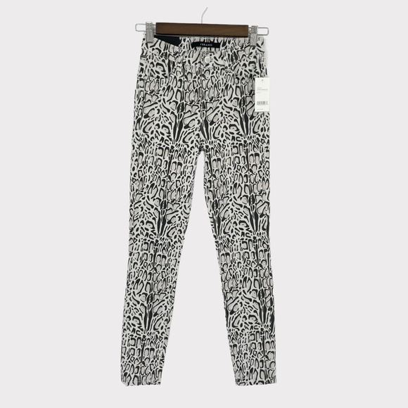 J Brand Alana High Rise Crop Skinny Jeans in Clouded Leopard - Picture 2 of 14